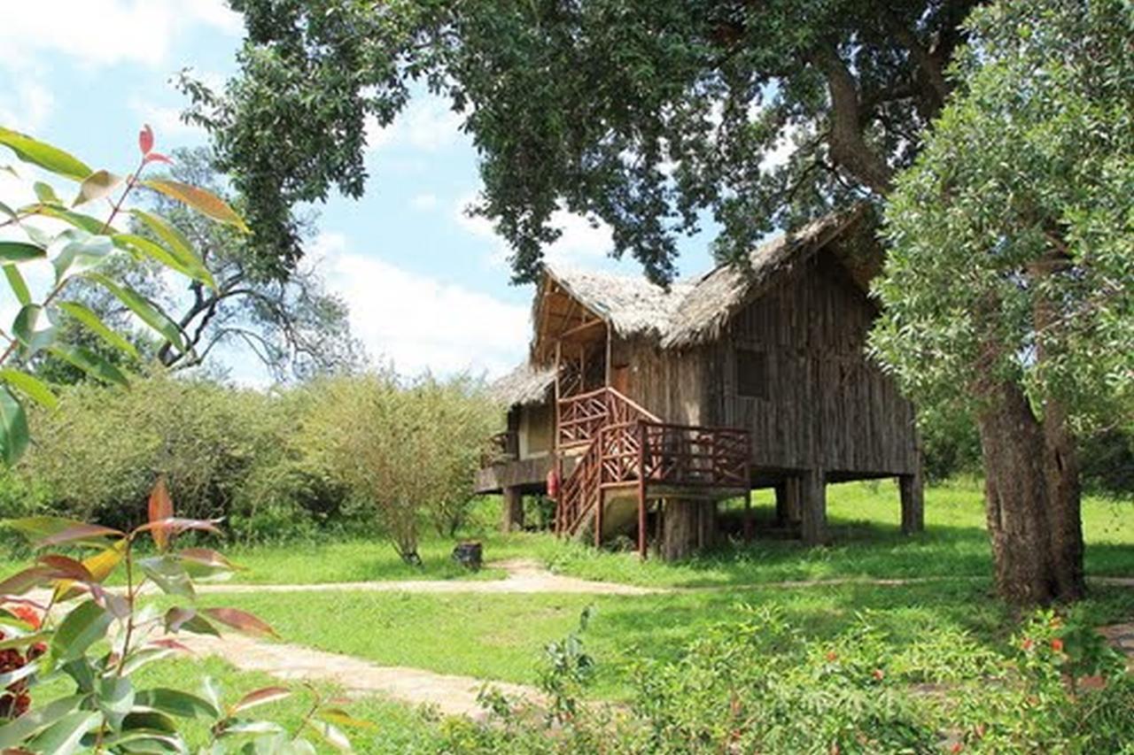 Sentrim Mara Lodge Ololaimutiek Exterior foto